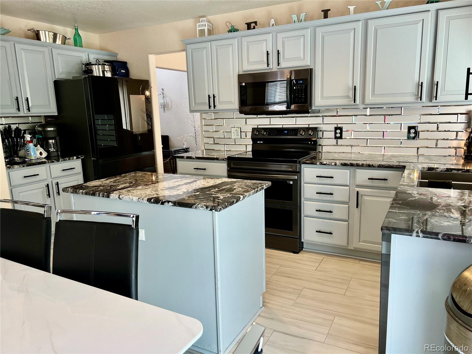 MLS Image #5 for 19102 e hampden drive,aurora, Colorado