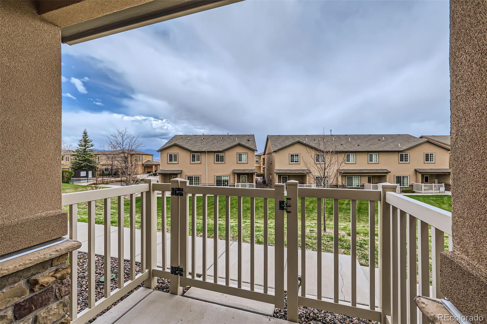 MLS Image #2 for 4760  kerry lynn view,colorado springs, Colorado