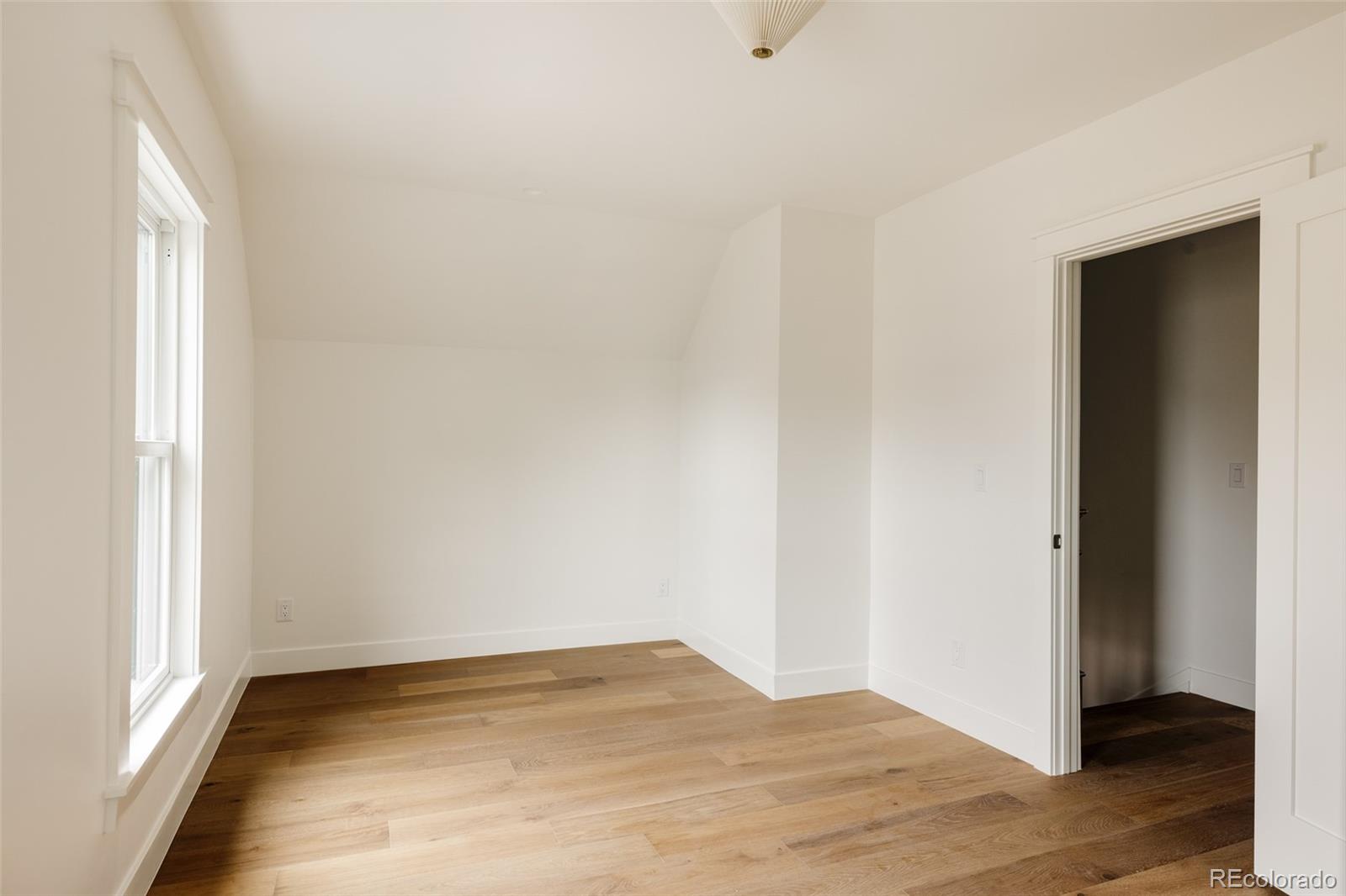 MLS Image #19 for 940 n ogden ,denver, Colorado