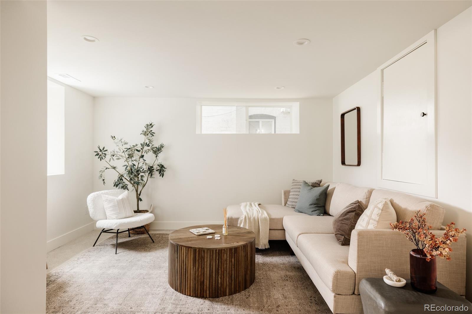 MLS Image #23 for 940 n ogden ,denver, Colorado