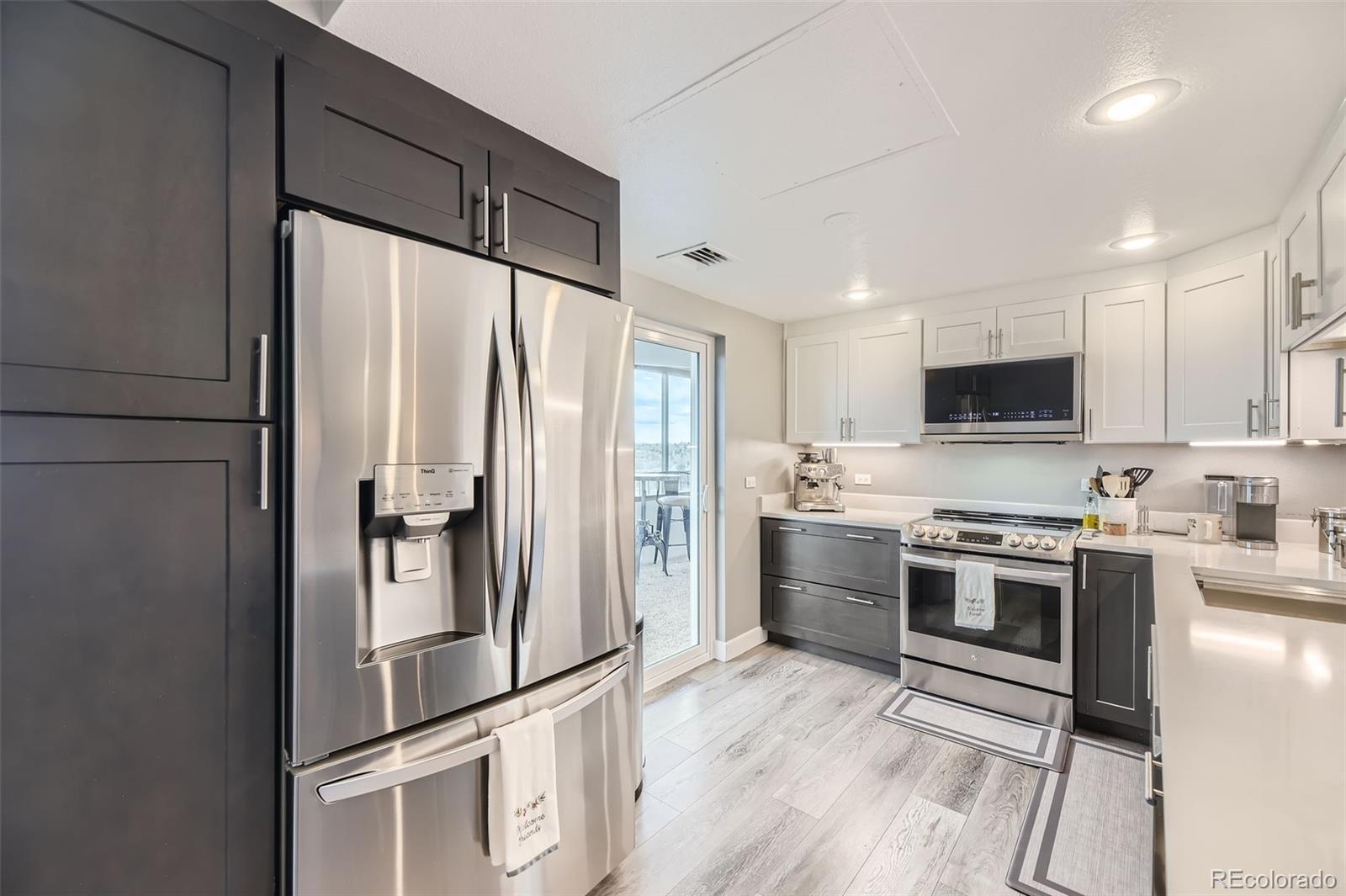 MLS Image #10 for 130 n pearl street,denver, Colorado