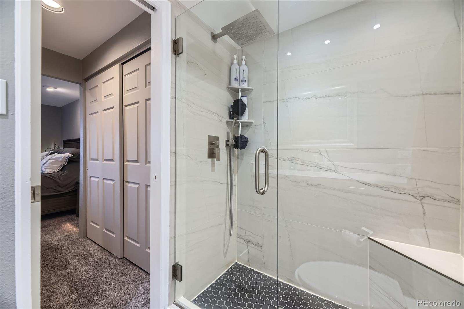 MLS Image #17 for 130 n pearl street,denver, Colorado