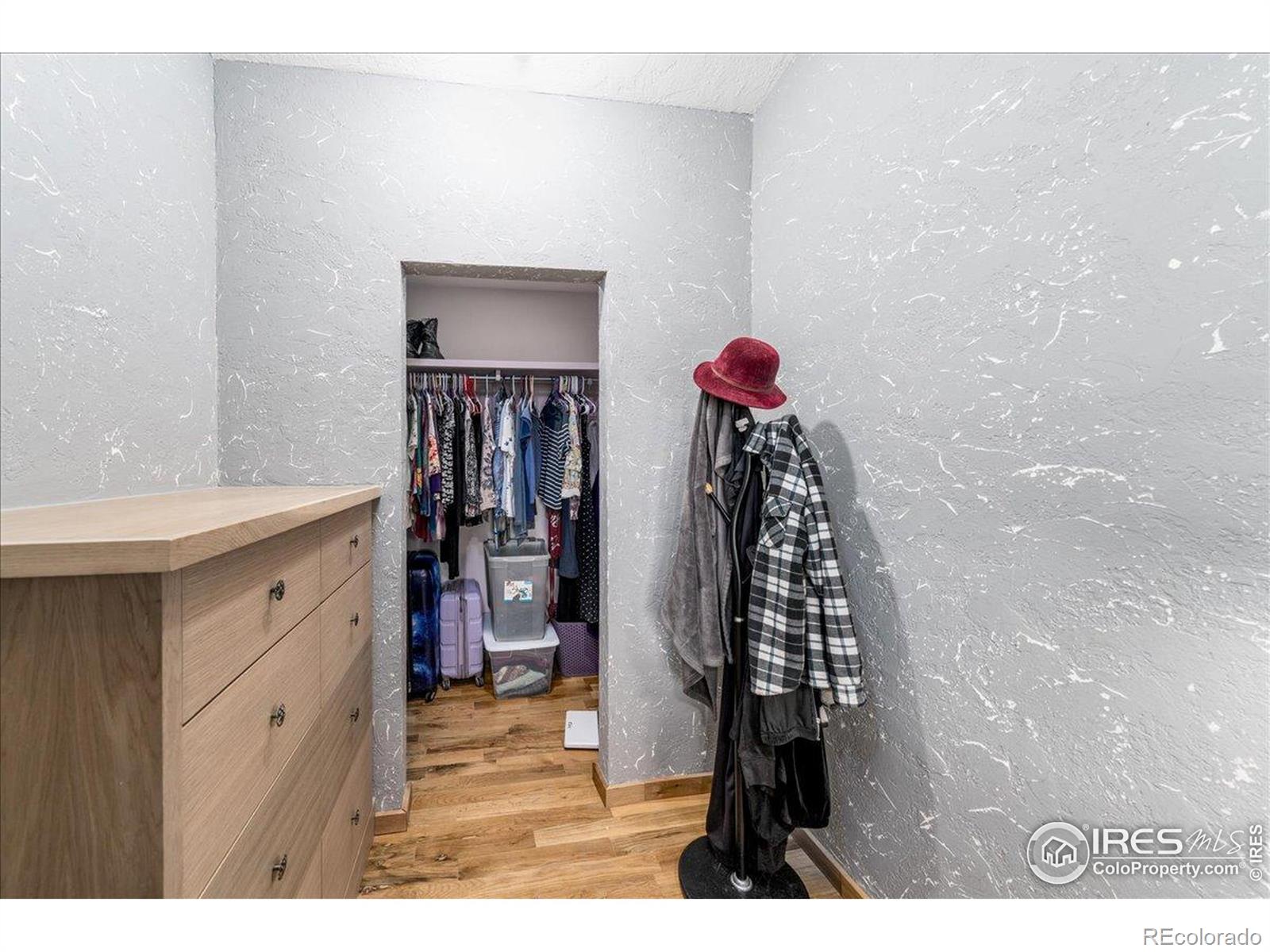 MLS Image #10 for 3404  green mountain drive,livermore, Colorado