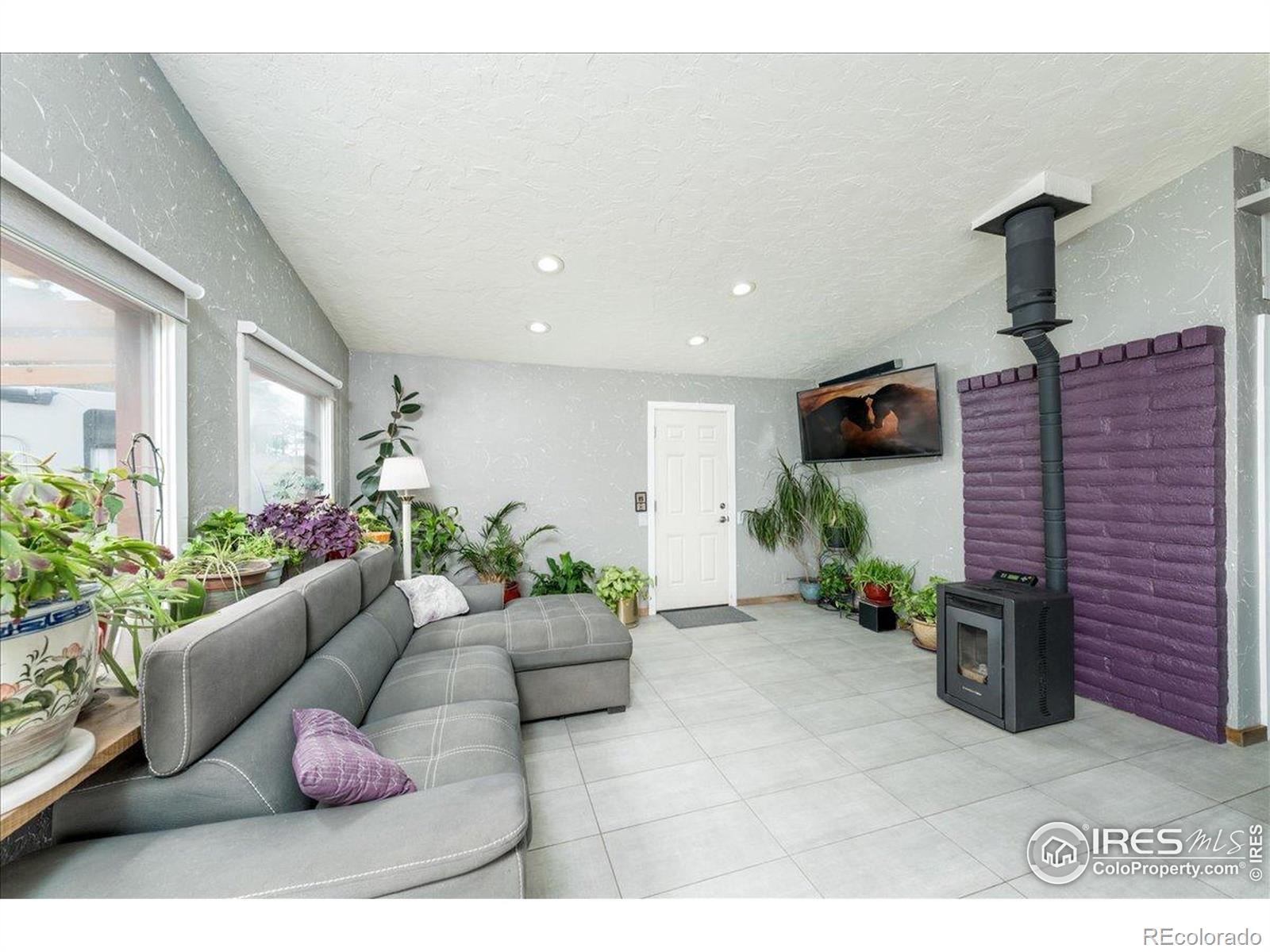 MLS Image #2 for 3404  green mountain drive,livermore, Colorado