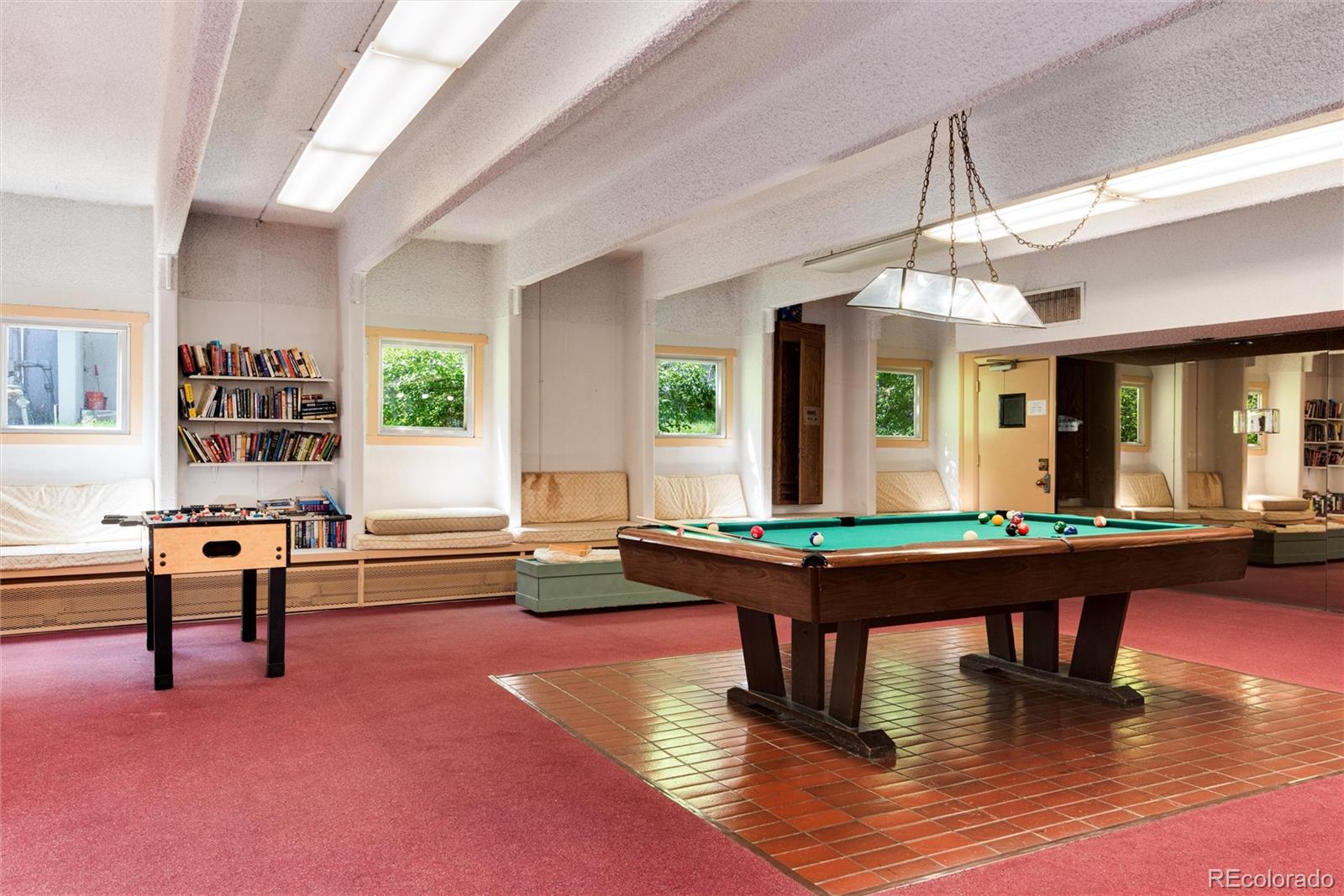 MLS Image #17 for 2325 s linden court,denver, Colorado