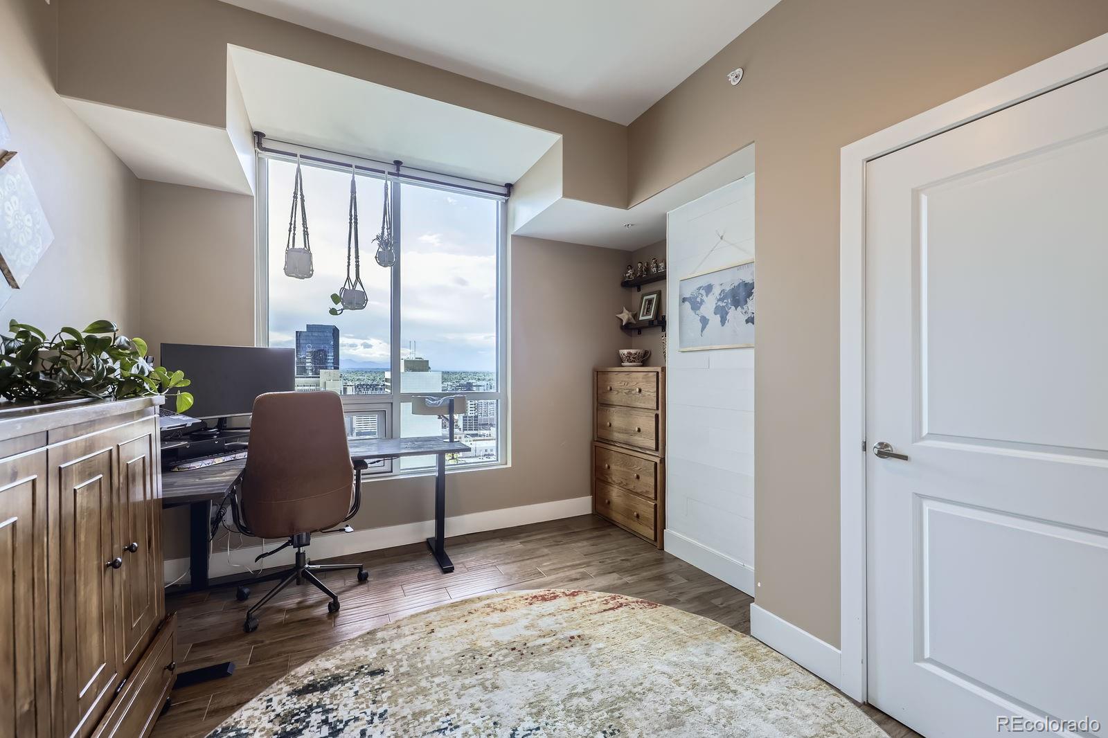 MLS Image #16 for 2001  lincoln street 2213,denver, Colorado