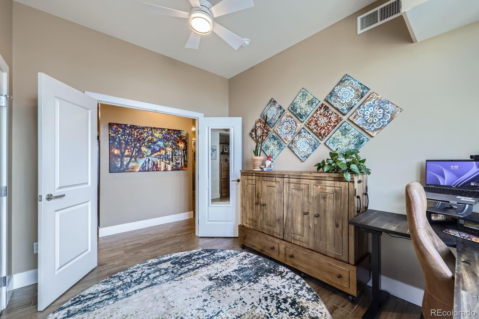 MLS Image #17 for 2001  lincoln street 2213,denver, Colorado