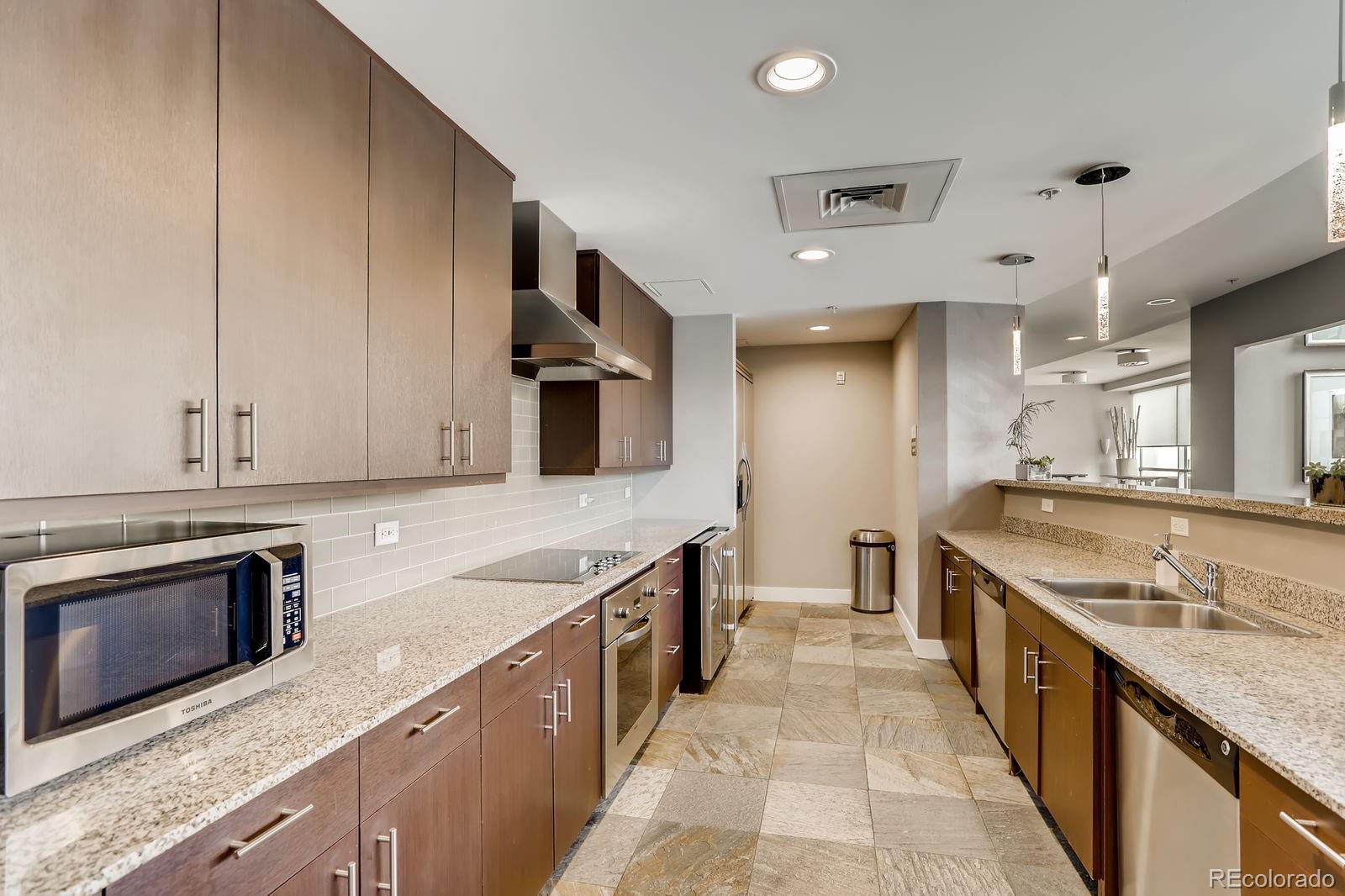 MLS Image #24 for 2001  lincoln street 2213,denver, Colorado