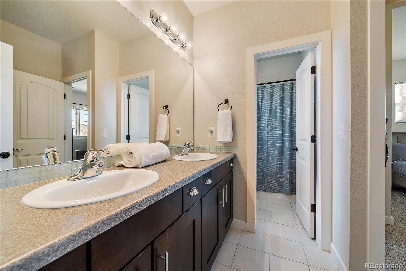 MLS Image #26 for 26530 e euclid place,aurora, Colorado