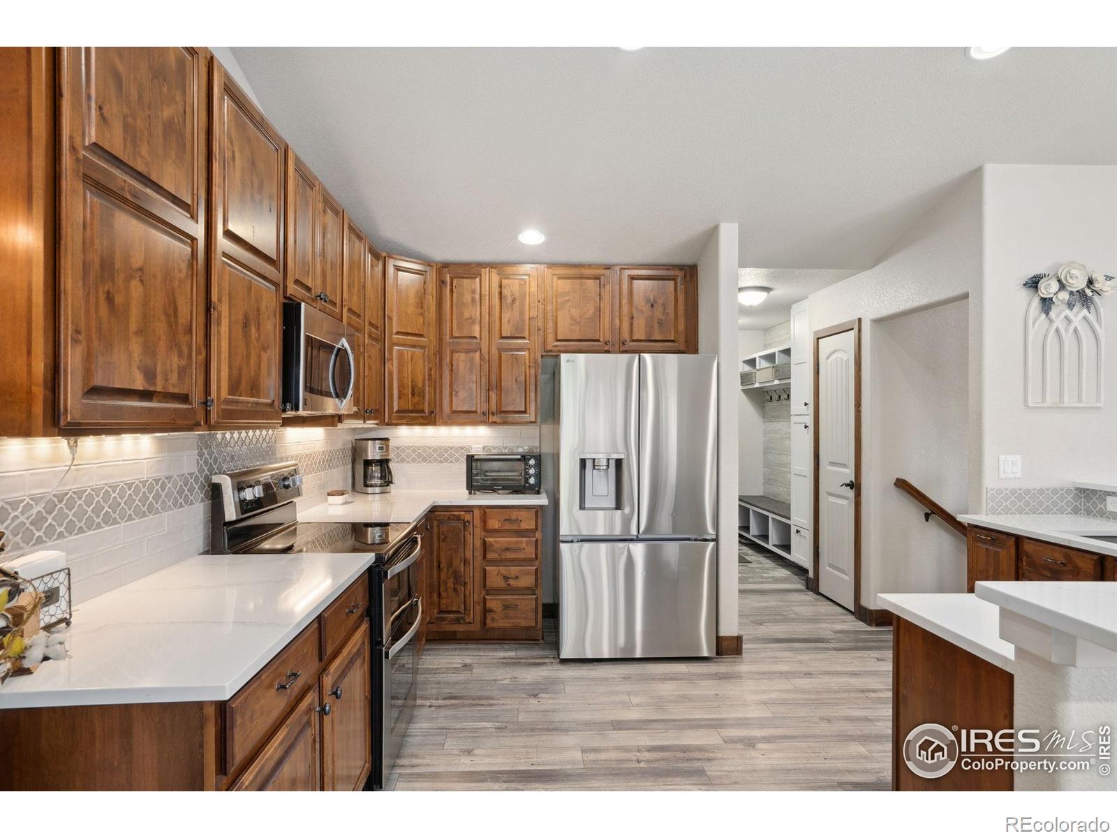 MLS Image #10 for 1576  la jara street,loveland, Colorado