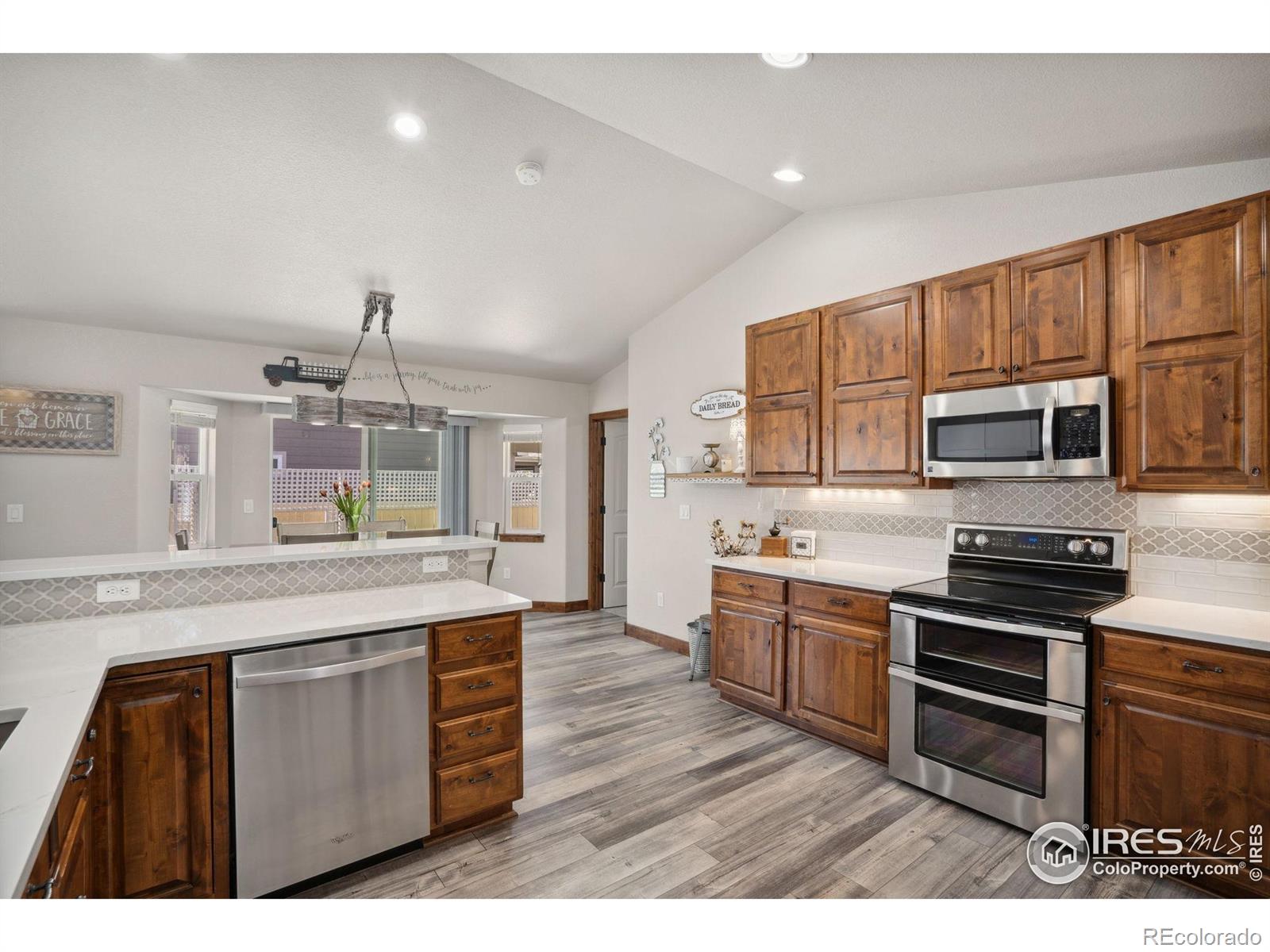 MLS Image #11 for 1576  la jara street,loveland, Colorado