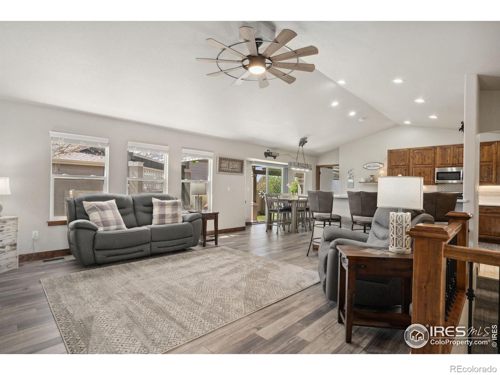 MLS Image #7 for 1576  la jara street,loveland, Colorado