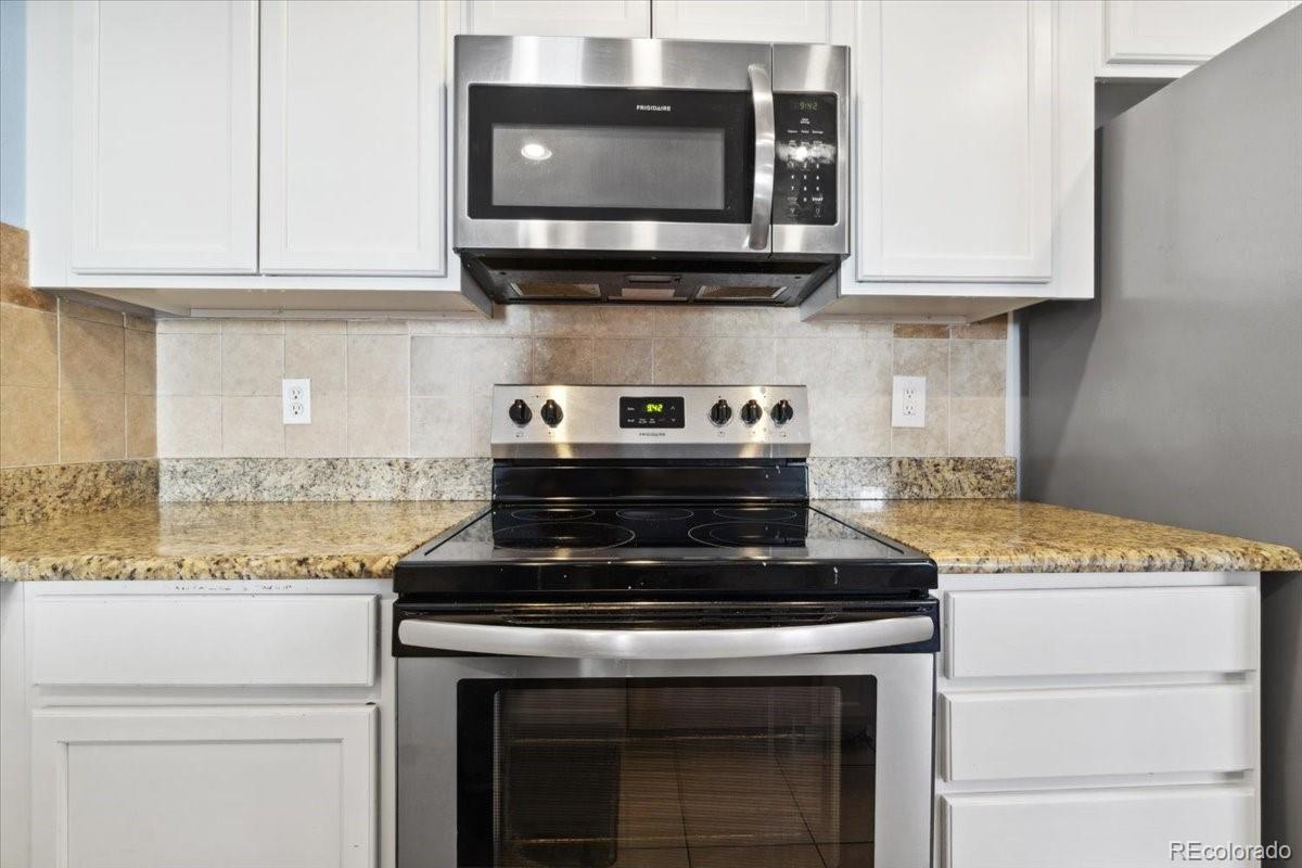 MLS Image #6 for 7234 e 38th avenue,denver, Colorado