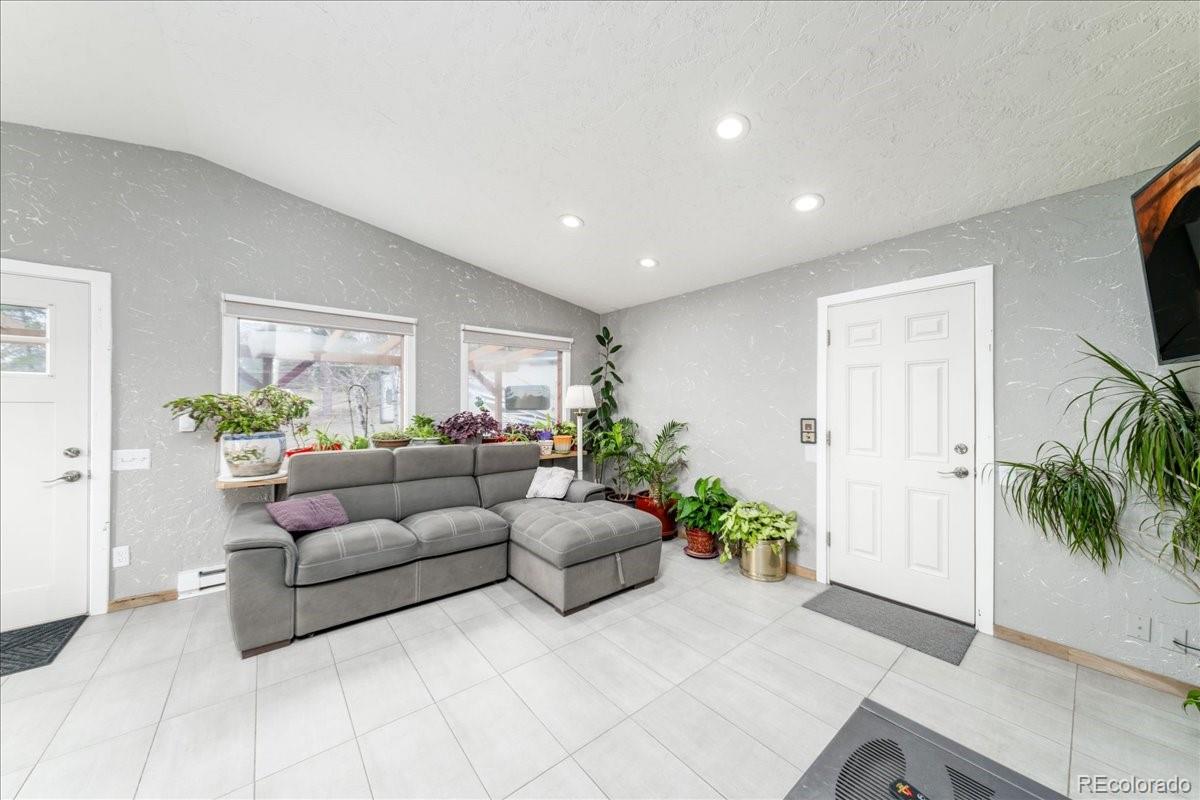 MLS Image #3 for 3404  green mountain drive,livermore, Colorado