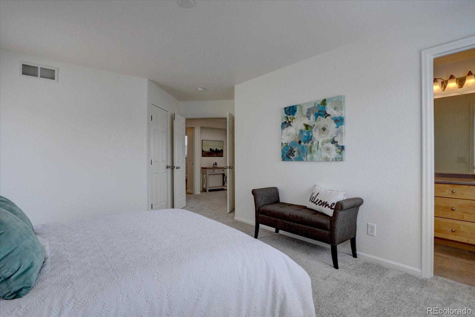 MLS Image #15 for 18997 e 51st place,denver, Colorado