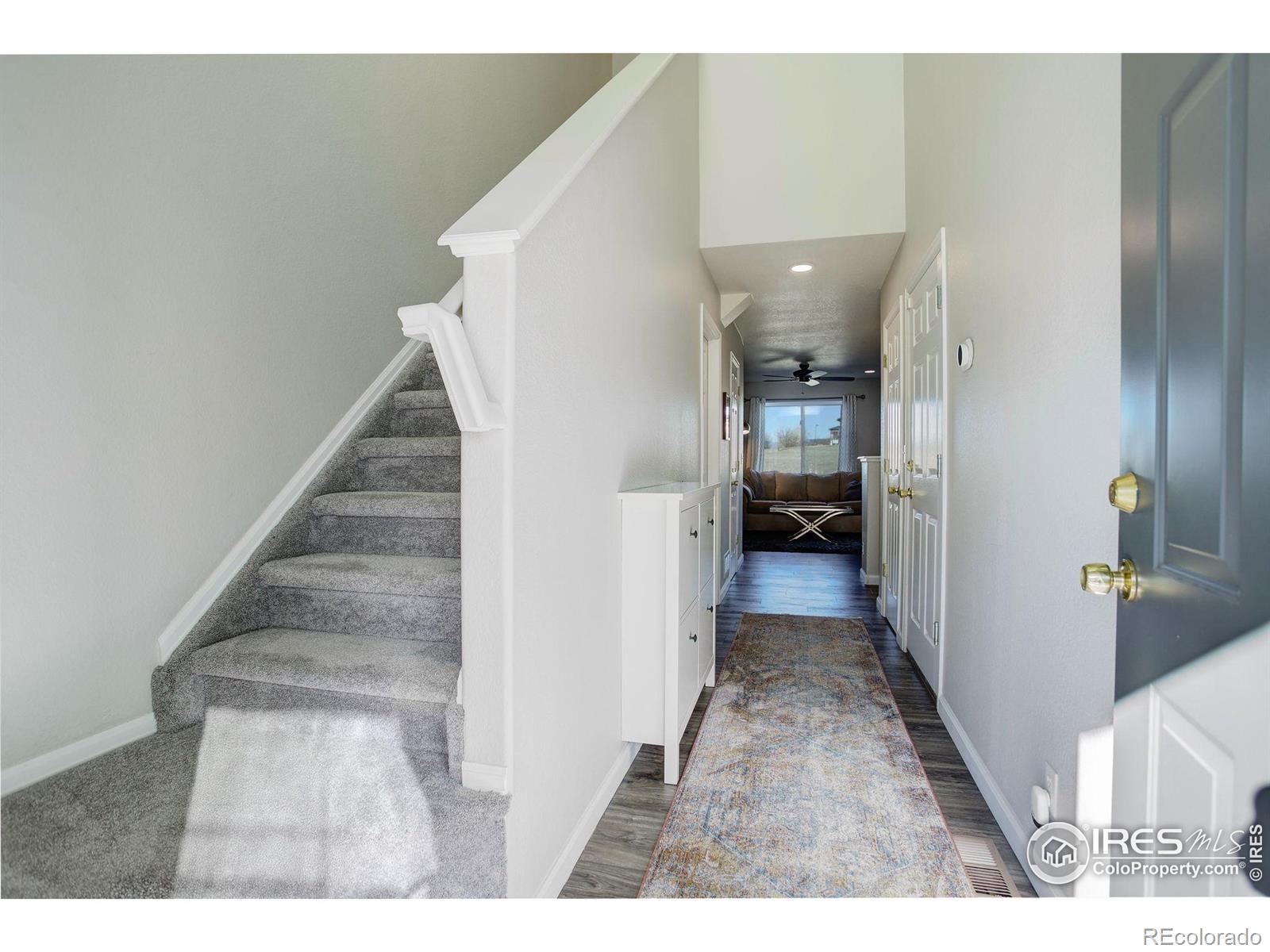 MLS Image #2 for 1978 e 102nd circle,thornton, Colorado