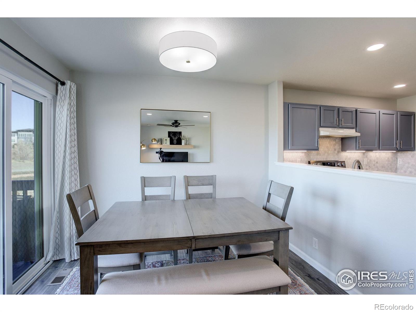 MLS Image #7 for 1978 e 102nd circle,thornton, Colorado