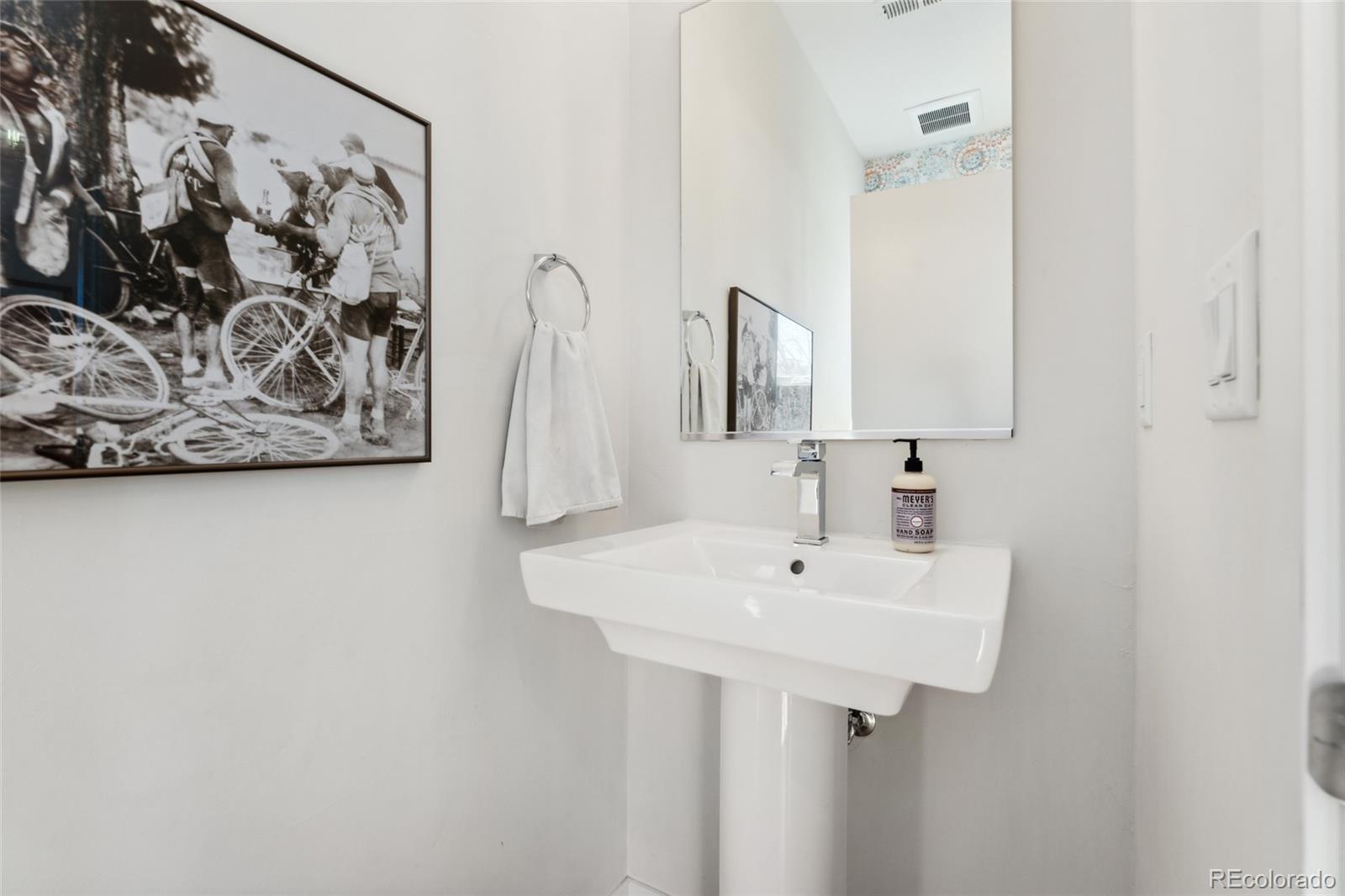 MLS Image #17 for 3414 w 18th avenue,denver, Colorado