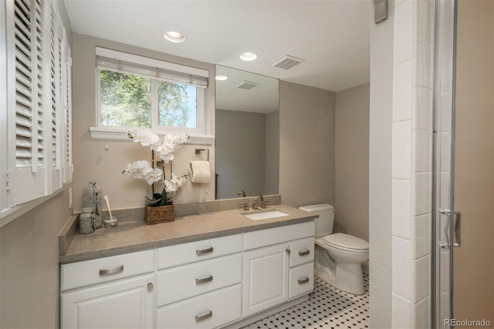 MLS Image #39 for 4285 s hudson parkway,englewood, Colorado