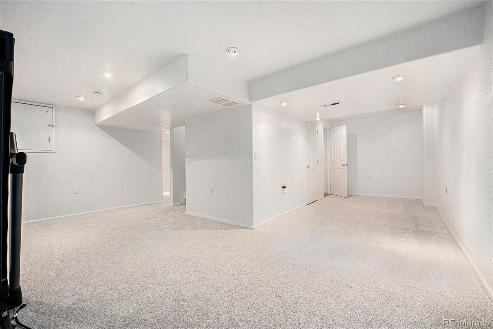 MLS Image #26 for 5607 s gray street,littleton, Colorado