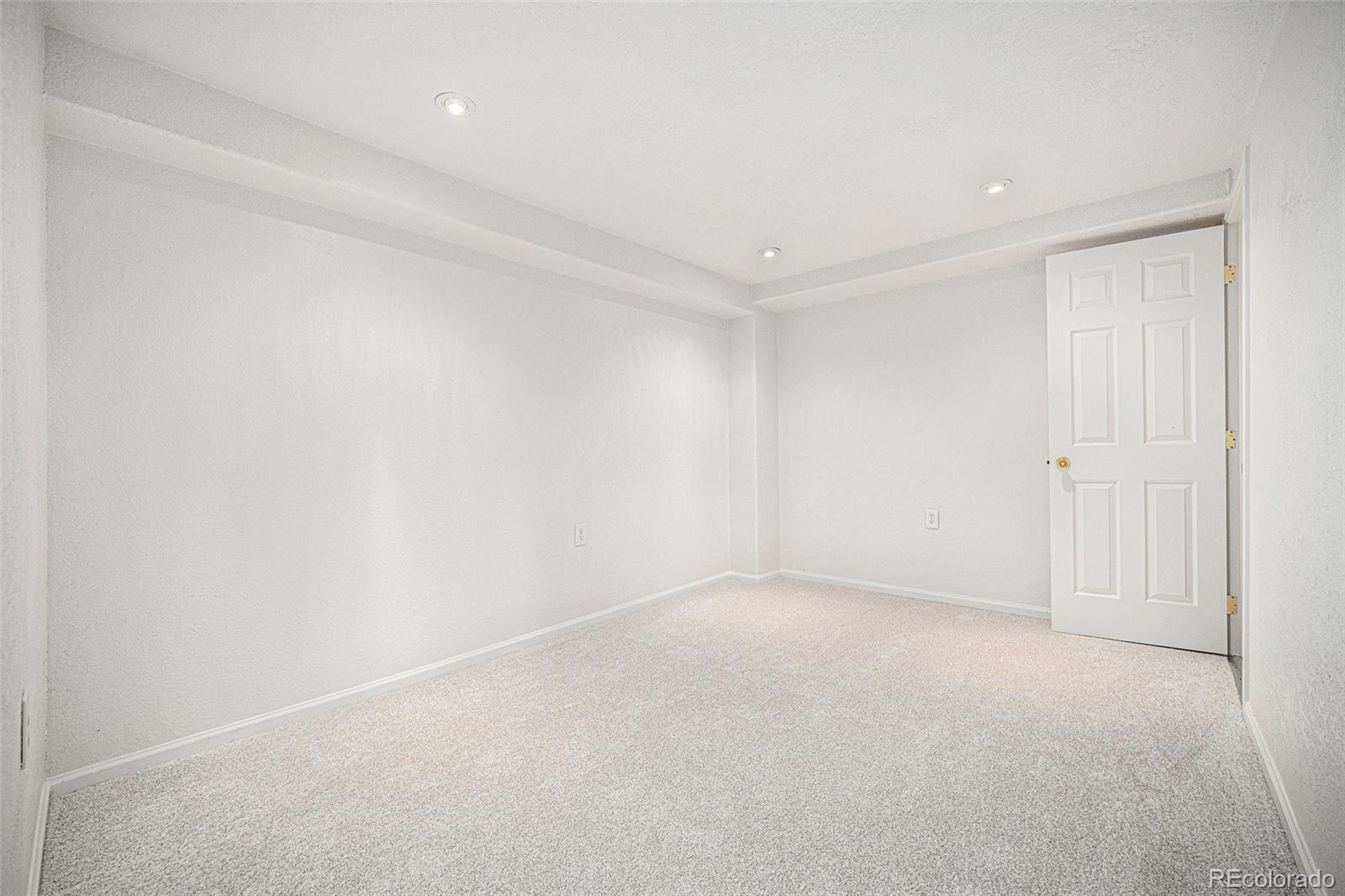 MLS Image #27 for 5607 s gray street,littleton, Colorado