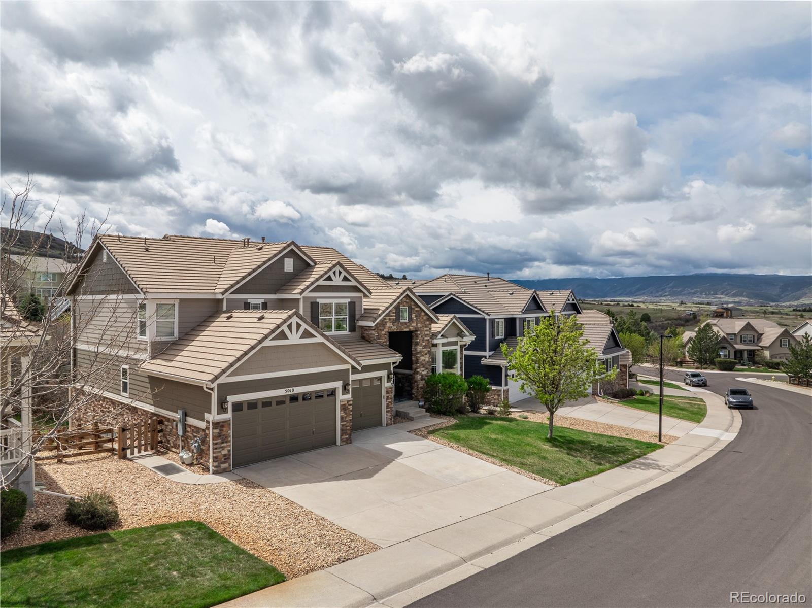 MLS Image #2 for 5010  persimmon lane,castle rock, Colorado