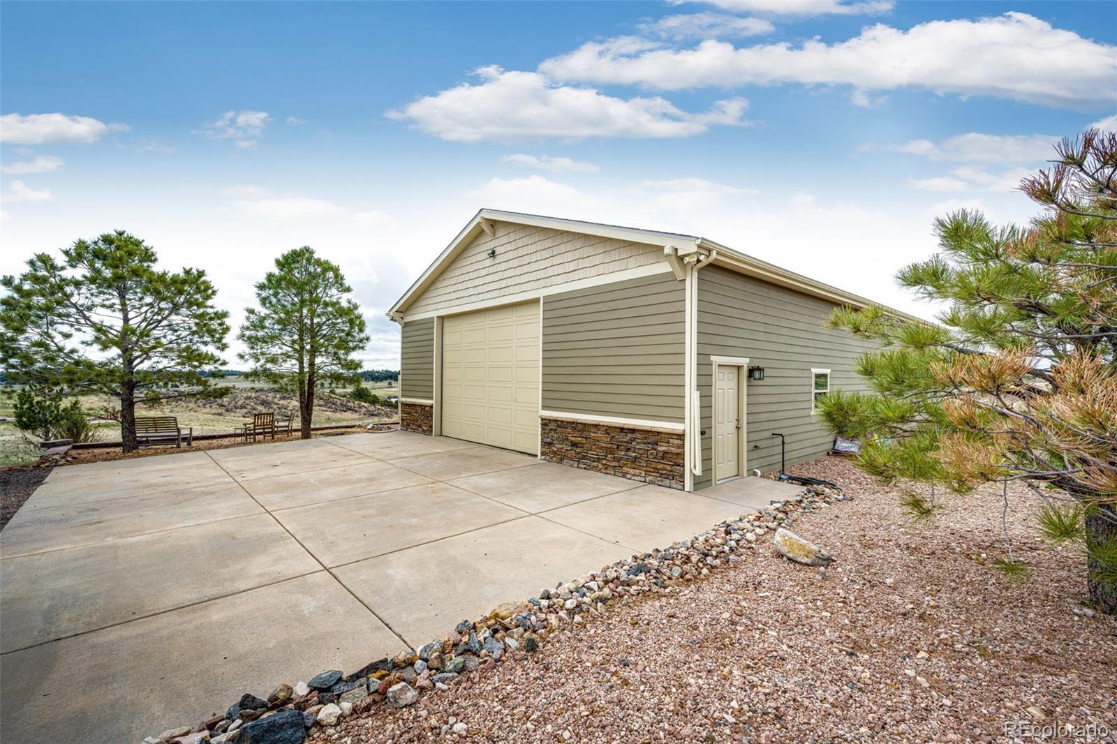 MLS Image #1 for 575  heritage trail,elizabeth, Colorado