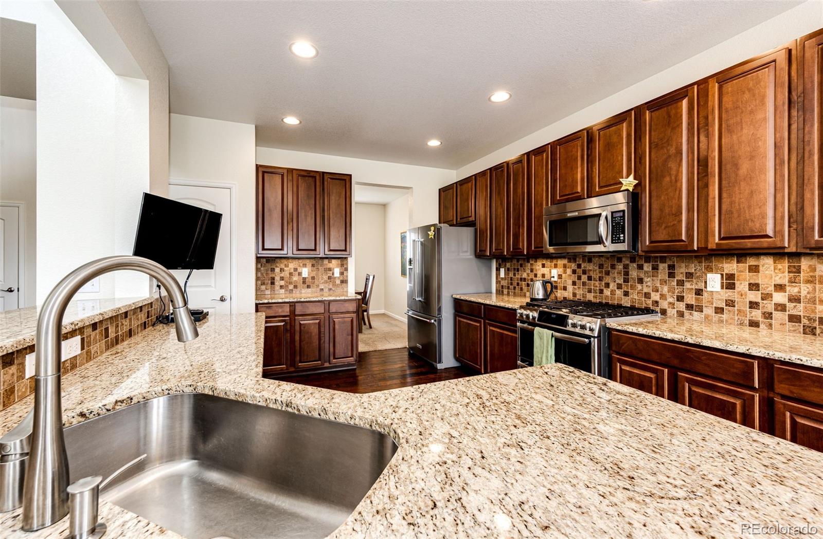 MLS Image #9 for 575  heritage trail,elizabeth, Colorado