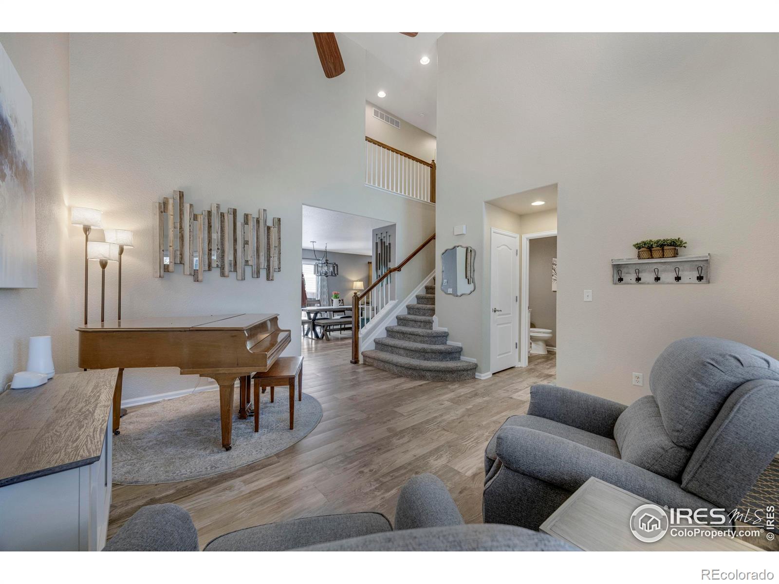 MLS Image #4 for 5822  shenandoah avenue,firestone, Colorado