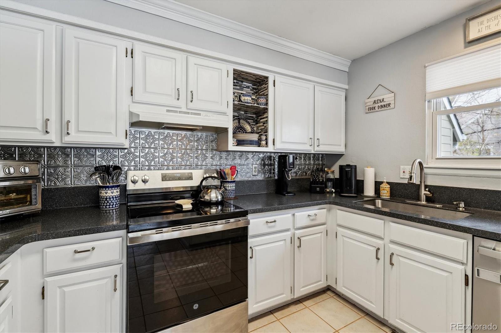 MLS Image #5 for 10474 w purgatoire peak ,littleton, Colorado