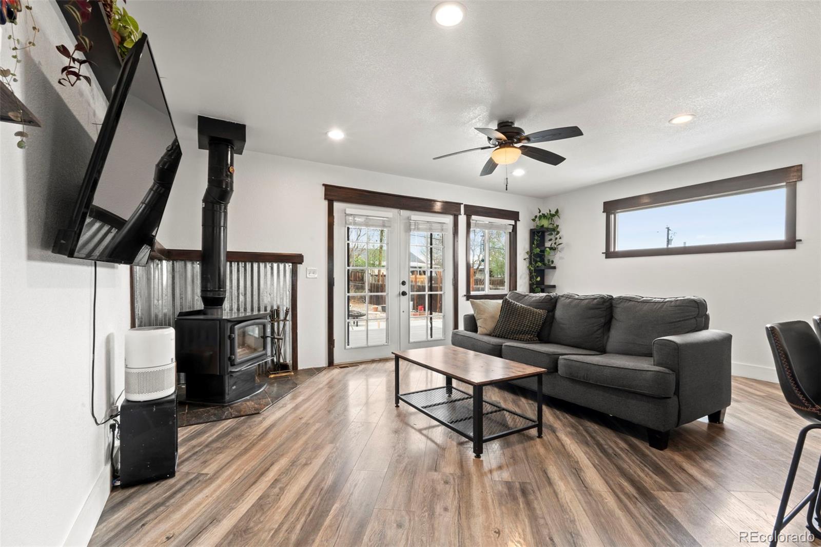 MLS Image #5 for 741  cortez street,denver, Colorado