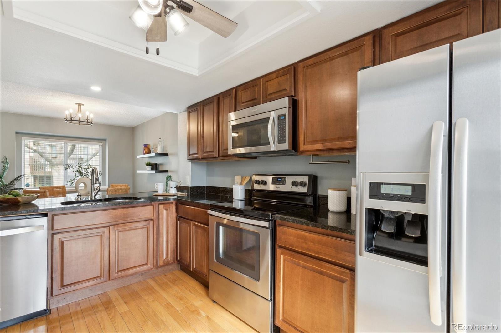 MLS Image #10 for 1470 s quebec way,denver, Colorado