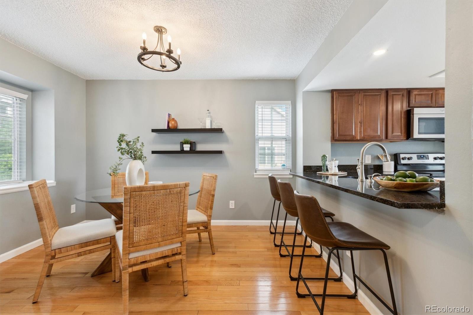 MLS Image #13 for 1470 s quebec way,denver, Colorado