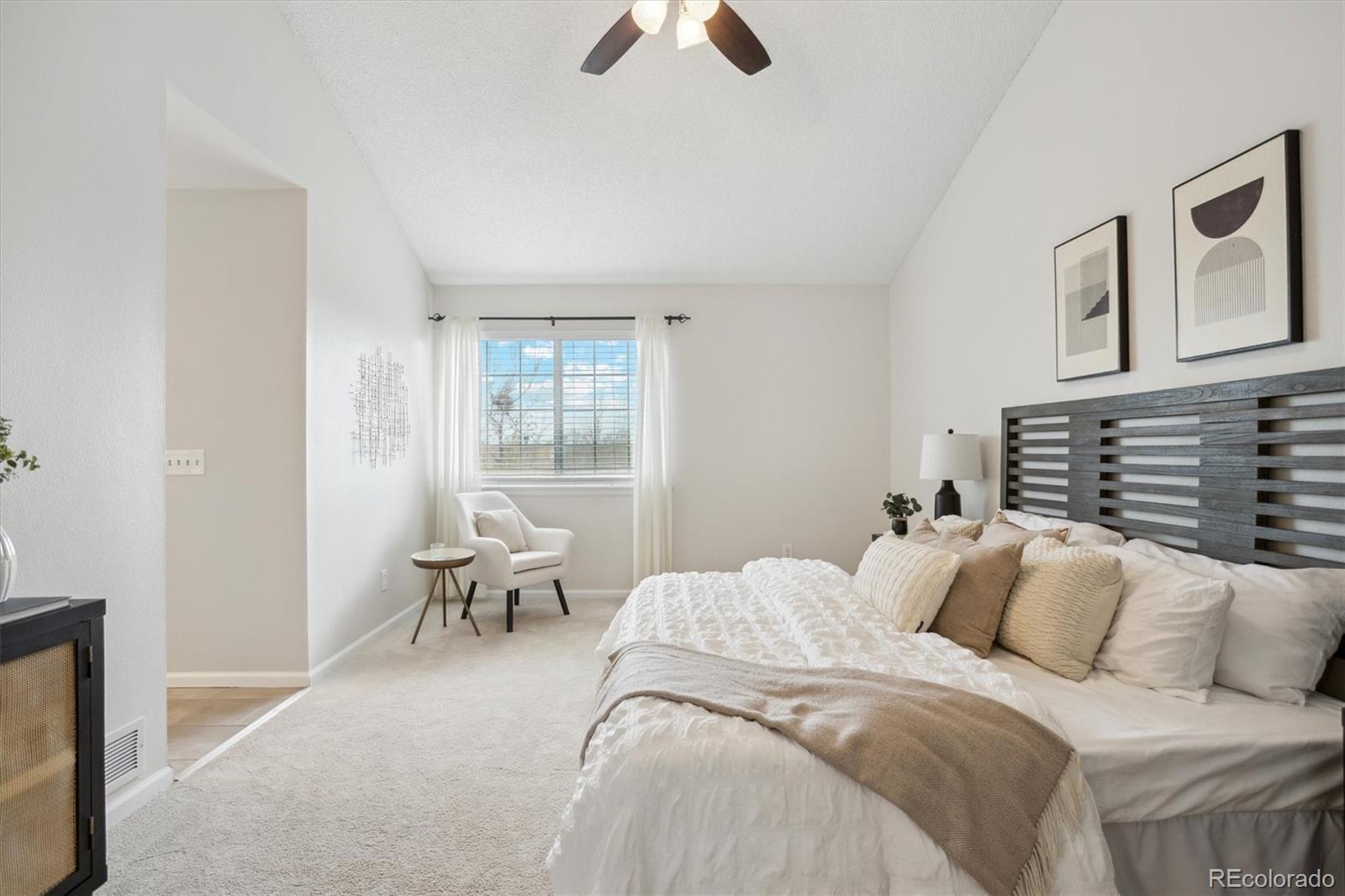 MLS Image #16 for 1470 s quebec way,denver, Colorado