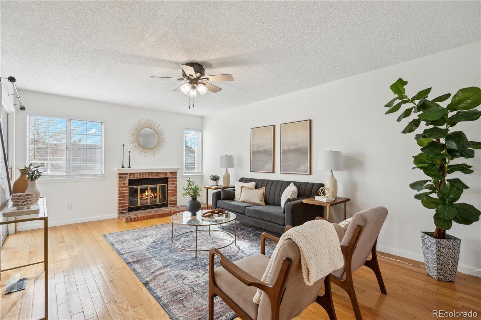 MLS Image #3 for 1470 s quebec way,denver, Colorado