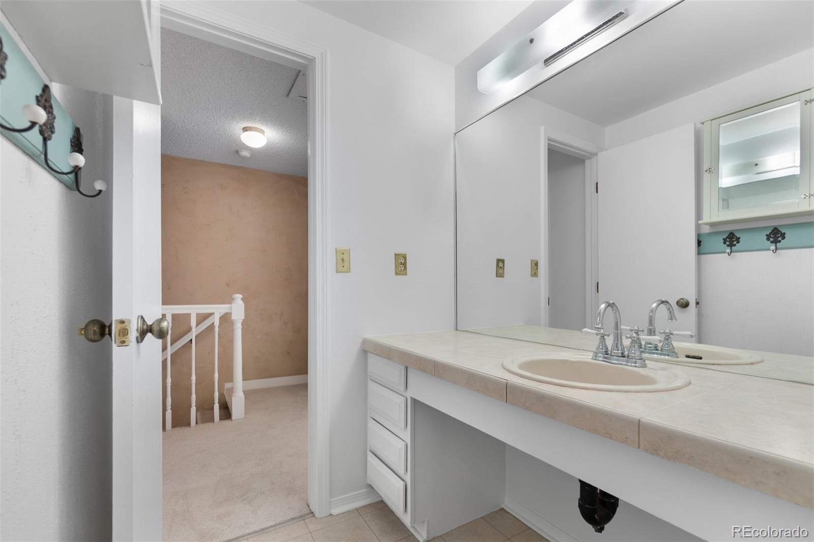 MLS Image #20 for 7355 s knolls way ,centennial, Colorado