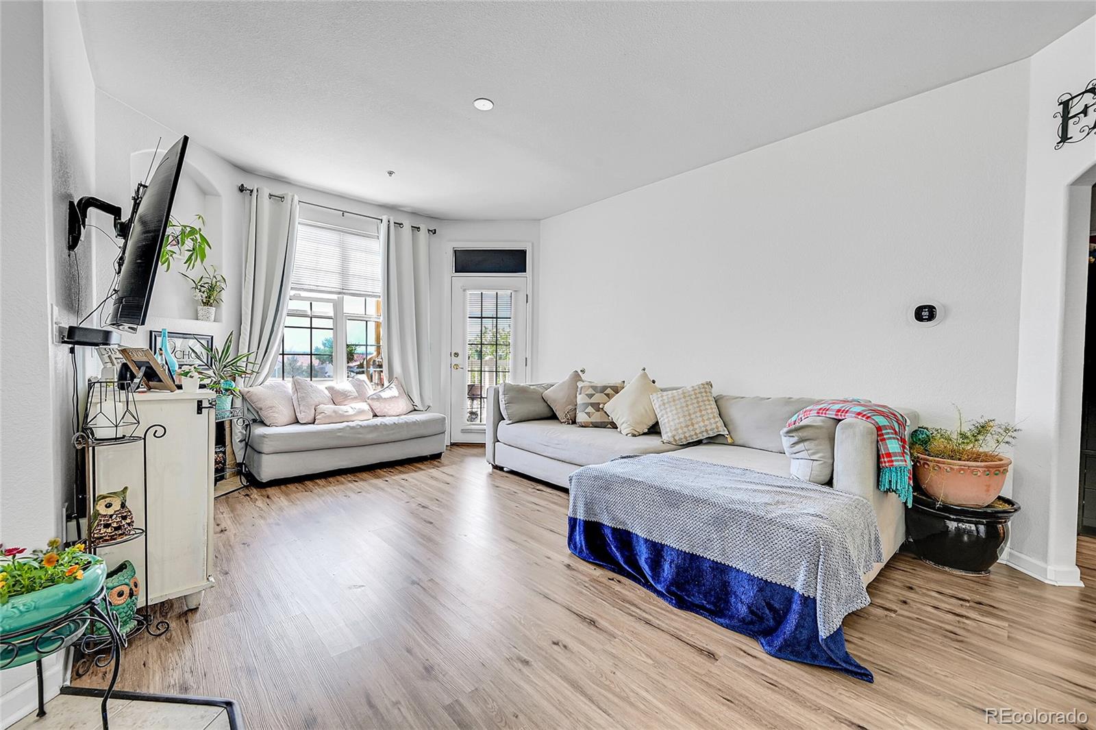 MLS Image #1 for 5714 n gibralter way,aurora, Colorado