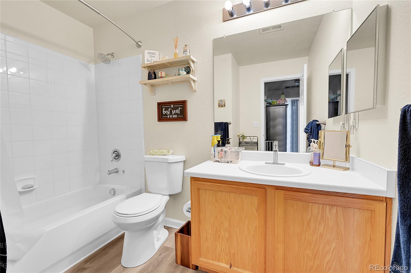 MLS Image #10 for 5714 n gibralter way,aurora, Colorado