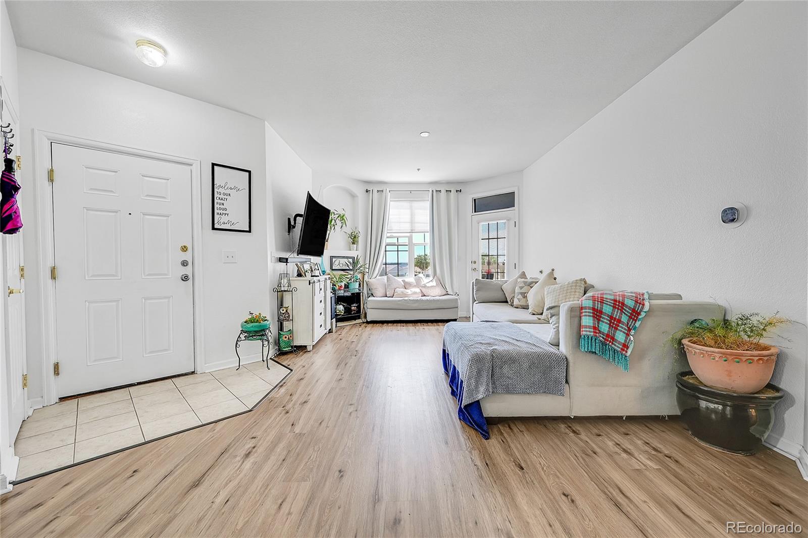 MLS Image #3 for 5714 n gibralter way,aurora, Colorado