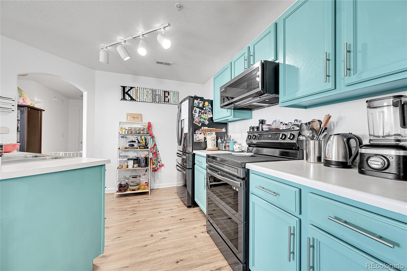 MLS Image #6 for 5714 n gibralter way,aurora, Colorado