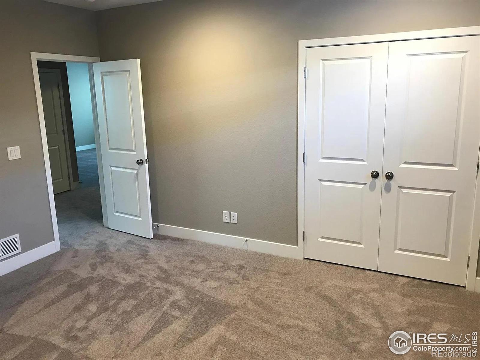 MLS Image #10 for 4672  clear creek drive,longmont, Colorado