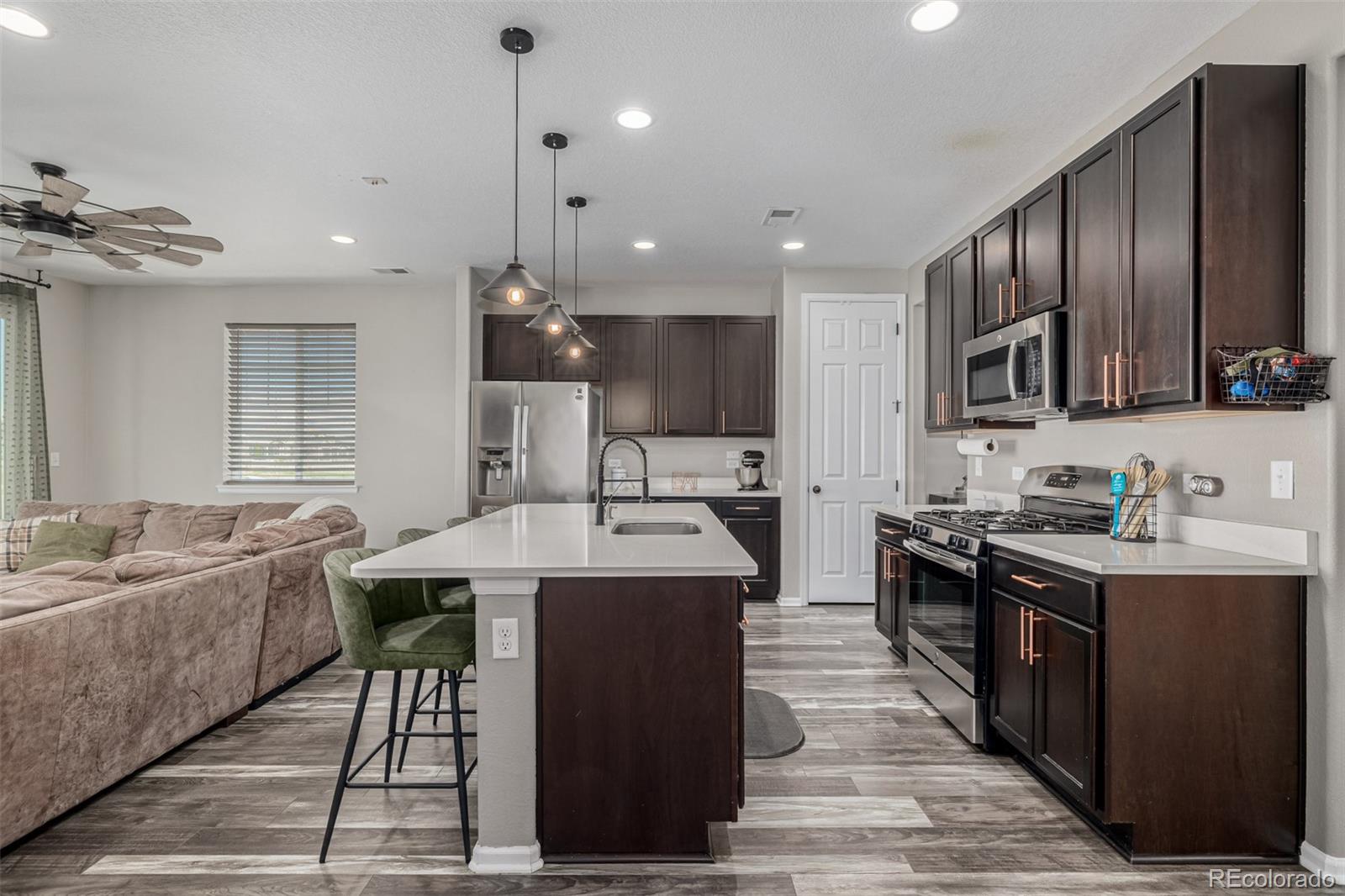 MLS Image #10 for 10595  boston street,commerce city, Colorado