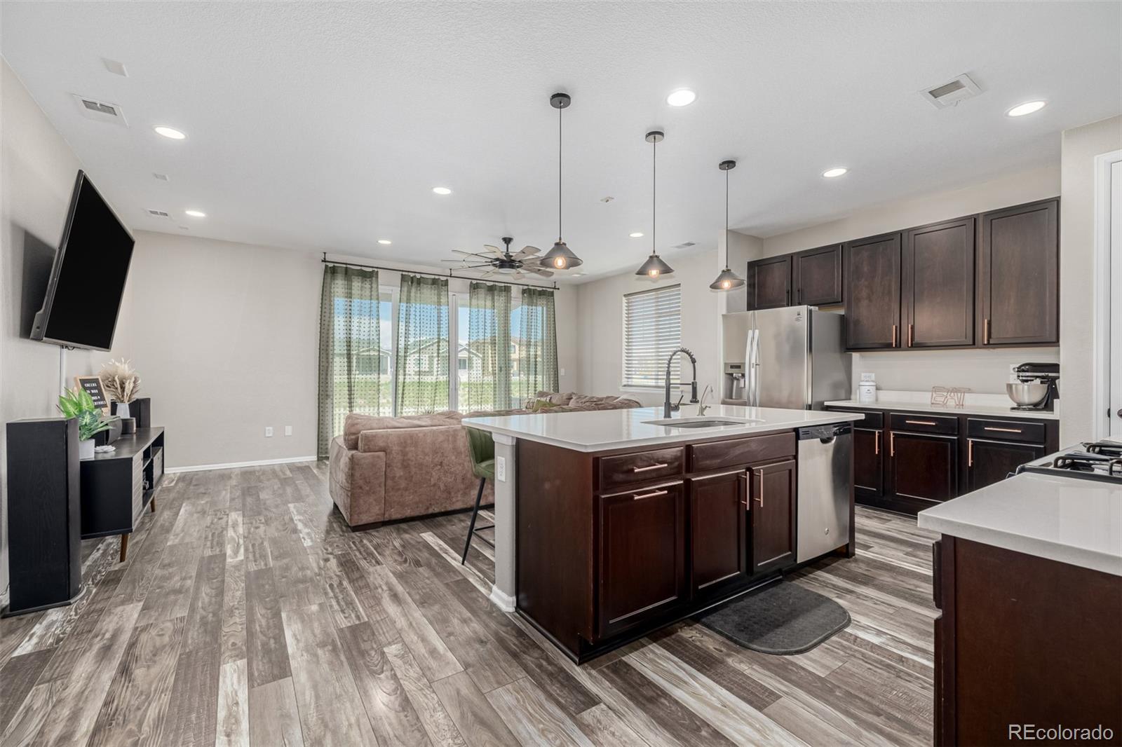 MLS Image #12 for 10595  boston street,commerce city, Colorado