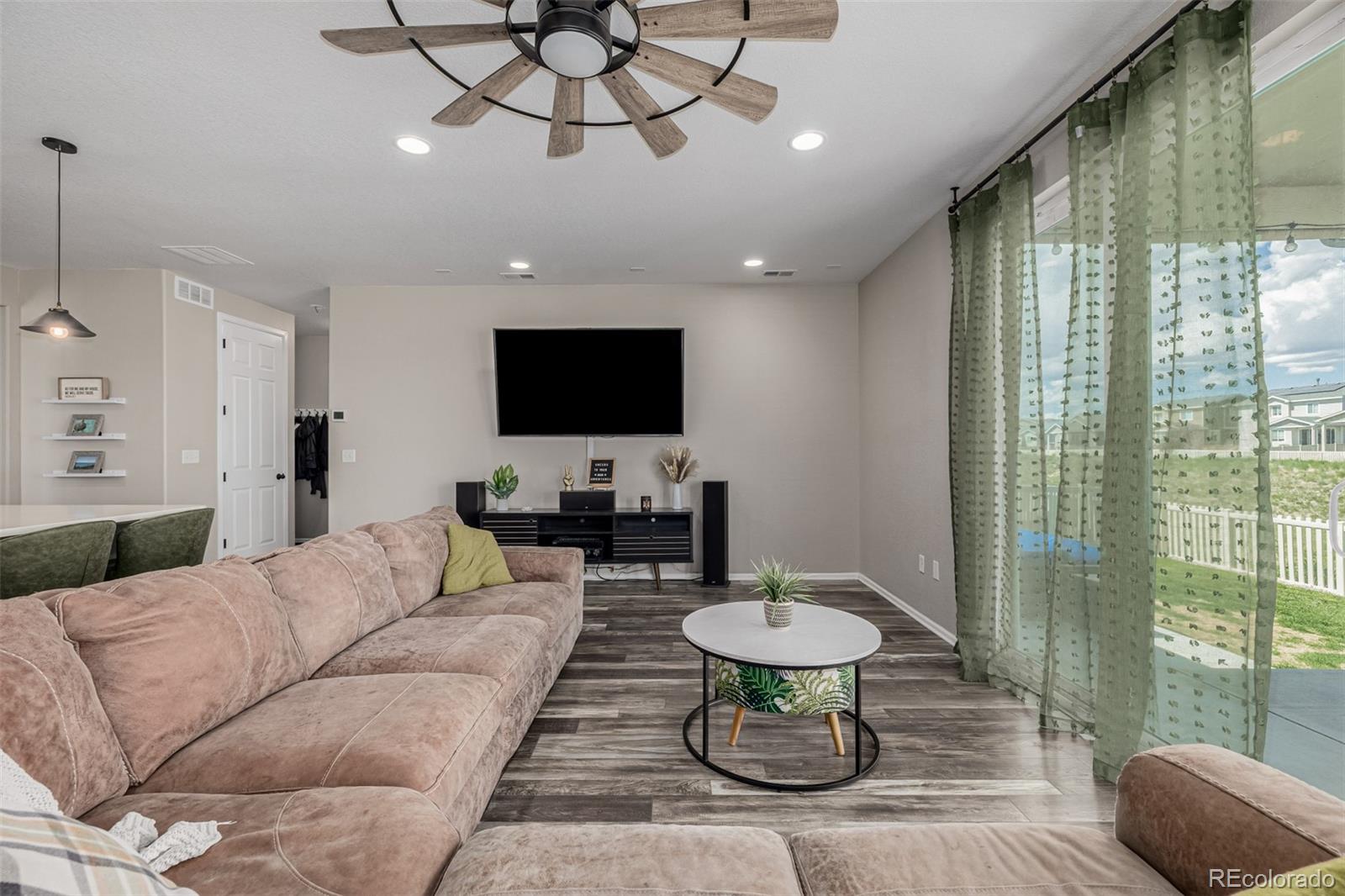 MLS Image #15 for 10595  boston street,commerce city, Colorado