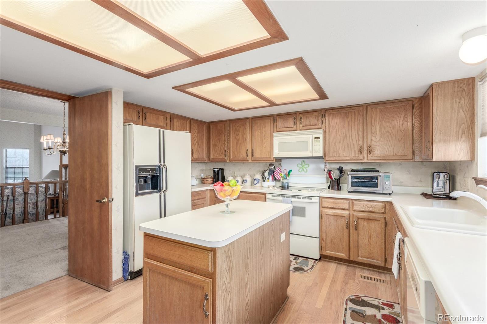 MLS Image #3 for 4022 s kalispell street,aurora, Colorado