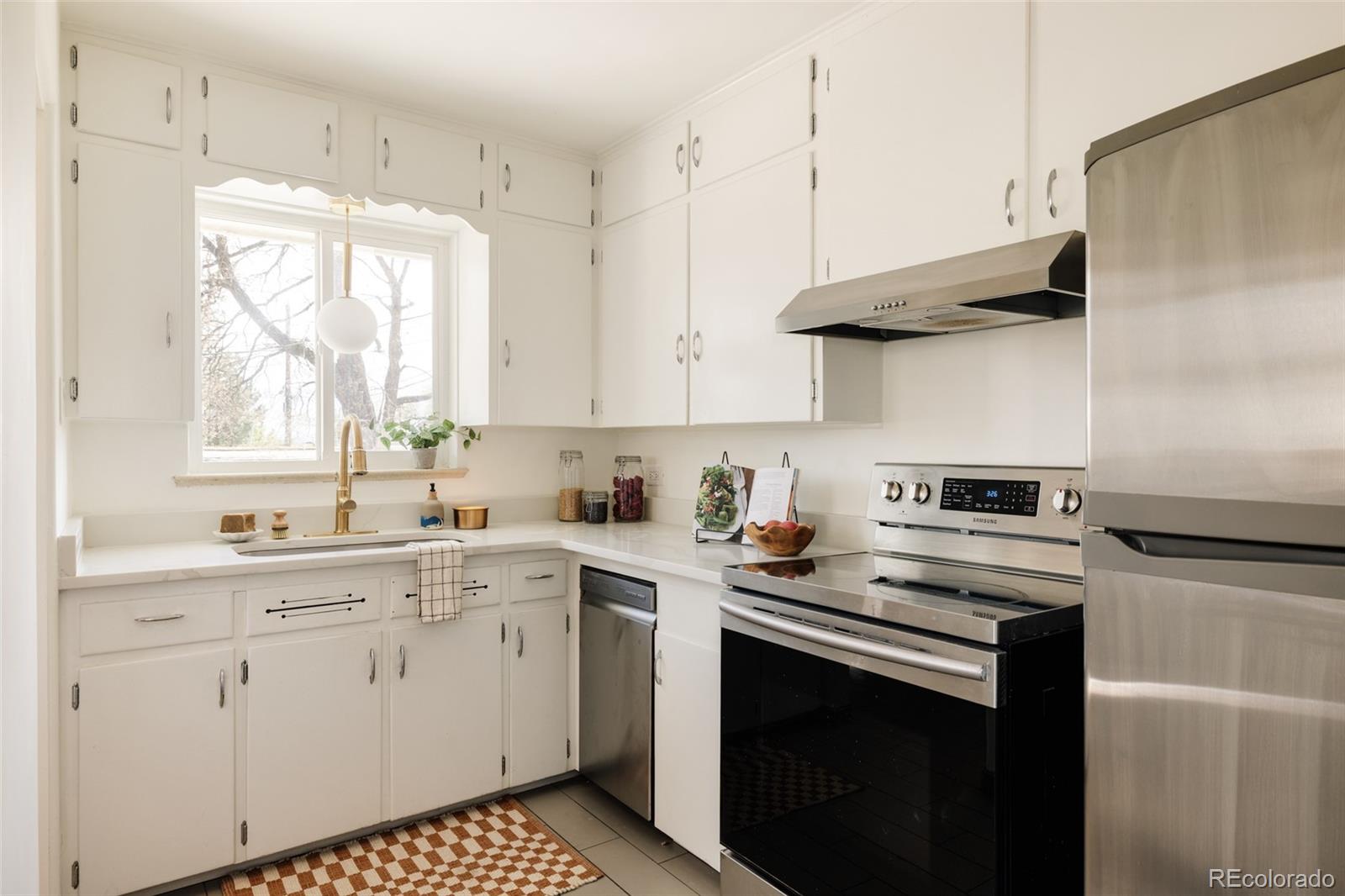MLS Image #7 for 4420 w 27th avenue,denver, Colorado
