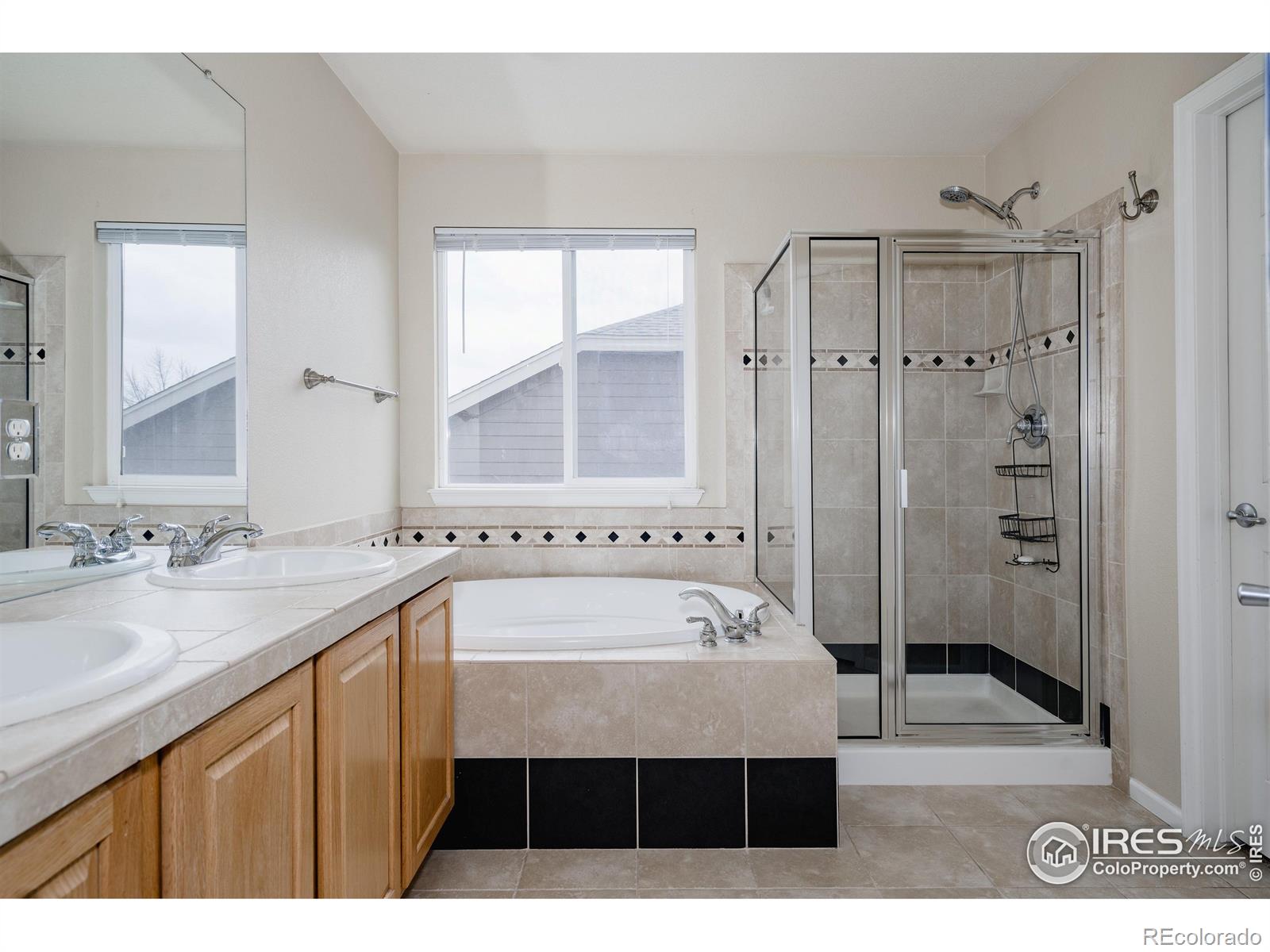 MLS Image #23 for 34  saxony road,johnstown, Colorado