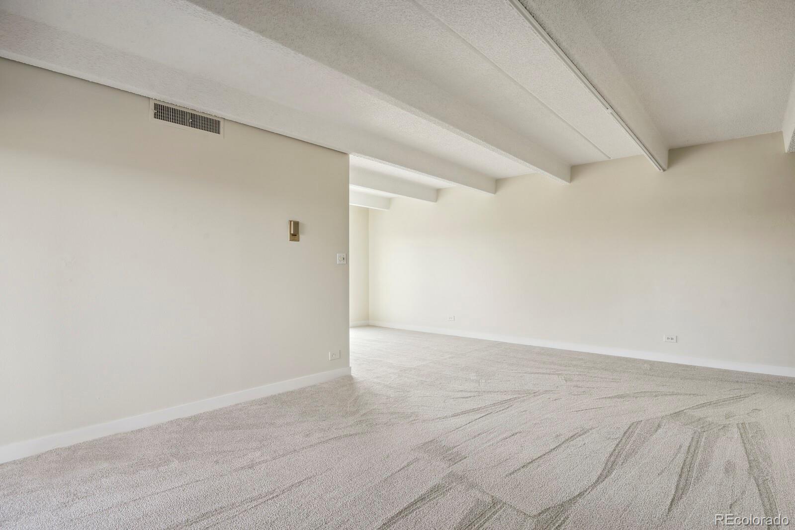 MLS Image #3 for 130 n pearl street,denver, Colorado