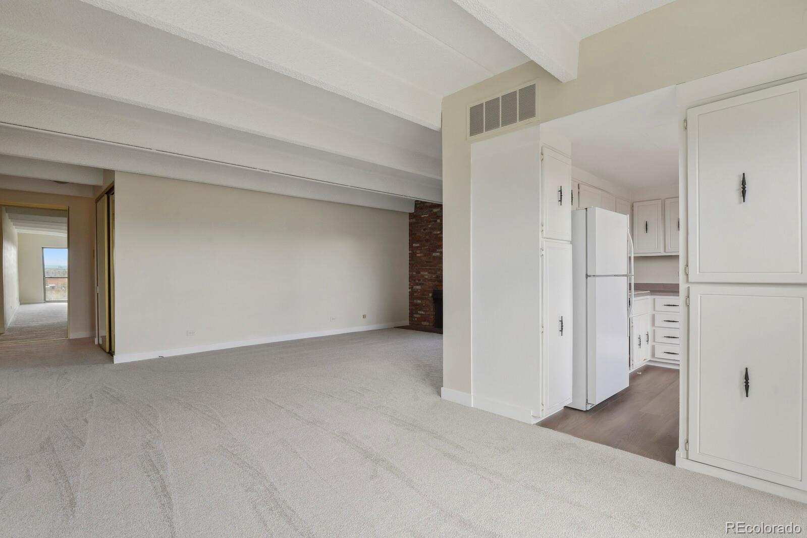 MLS Image #5 for 130 n pearl street,denver, Colorado