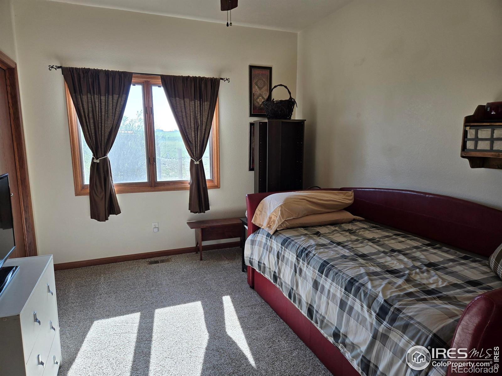 MLS Image #28 for 33726  county road 51 ,eaton, Colorado
